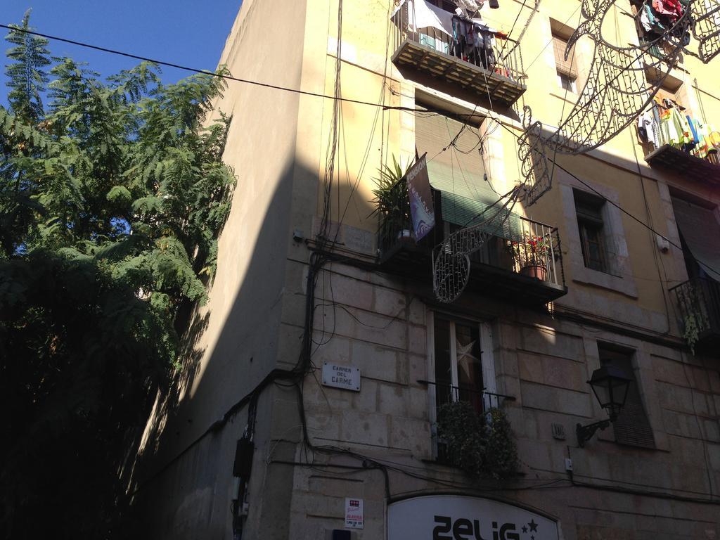Pension Bertolin バルセロナ エクステリア 写真